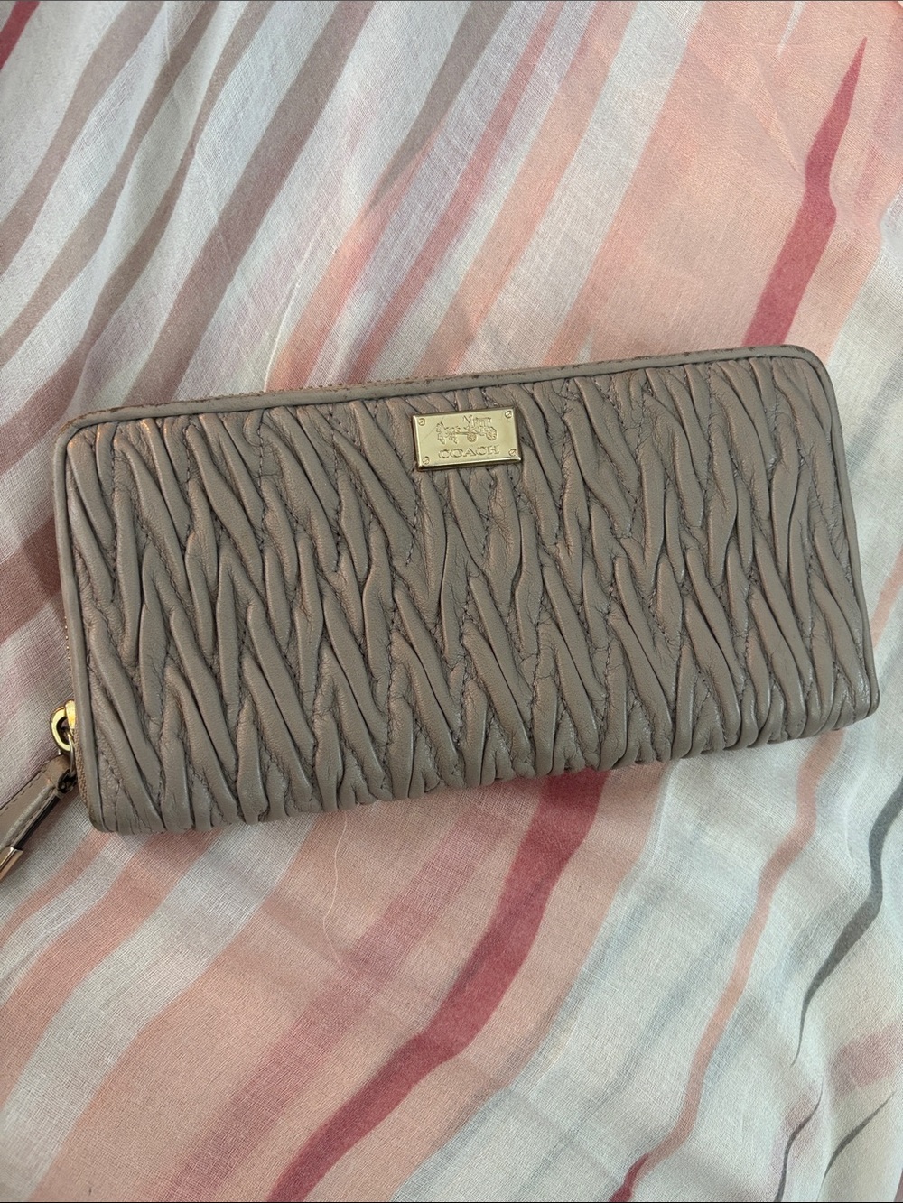 Coach Quilted Zip Wallet in Taupe Gray with Gold Plaque